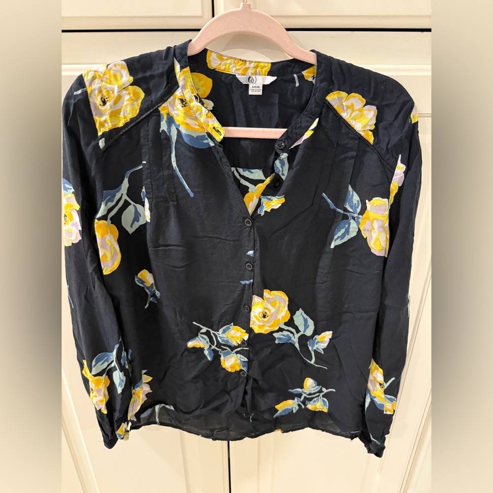 Volcom Black and Yellow Floral Button-Up Blouse